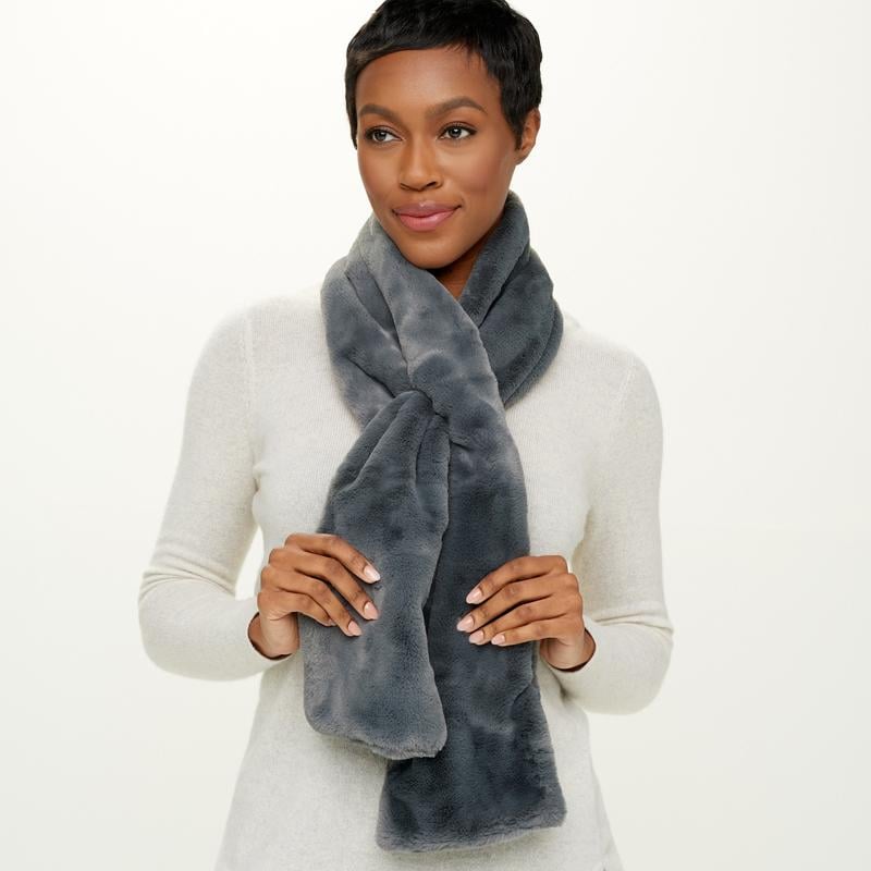 🎅Christmas Special Deals ⚡50K+ SOLD!🧣Ultra-Soft Faux Fur Pull-Through Scarf with Secret Zipper Pocket🌟