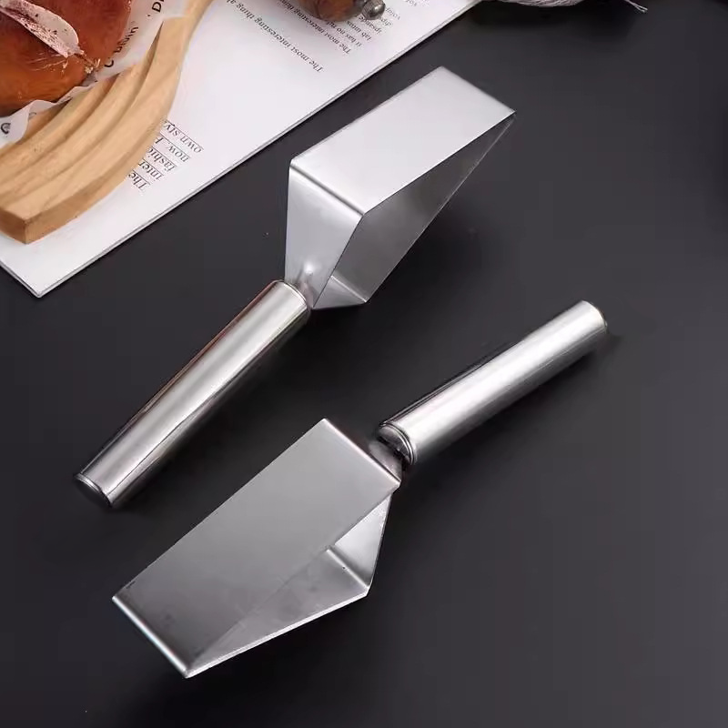 đ„Last Day Sale 60% OFFâ°Stainless Steel Watermelon Slicer with Wooden Handle â Clean & Quick Portioning
