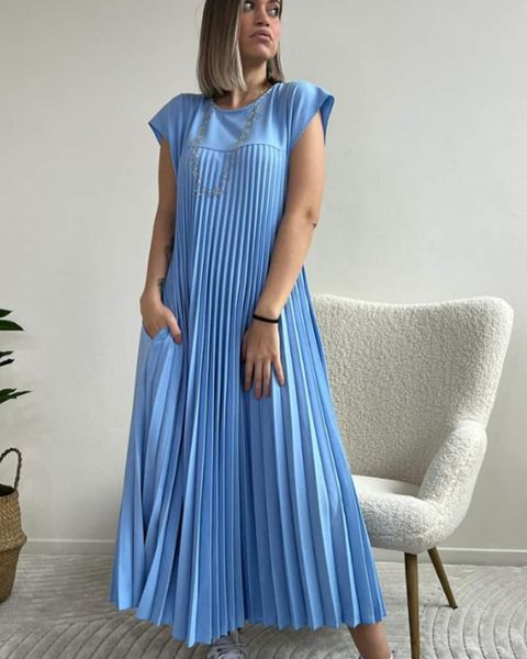 🌹Mother's Day Promotion 🎁Sleeveless Pleated Simple Solid Color Dress