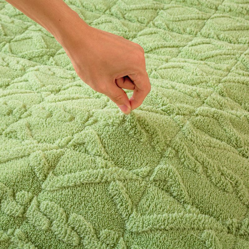🛏️ 50% OFF! 🎁 WARM FITTED BED SHEET - Brushed Flannel & Deep Pocket (Up to 40cm), Non-Slip Corners for All-Season Comfort❄️🛌