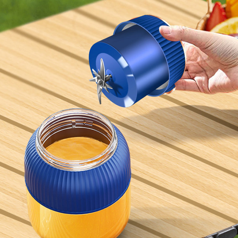 ✨ Portable Rechargeable Blender – For Fruits & Vegetables! 🍎