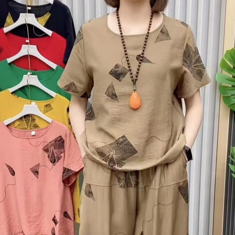 🏖️Summer Hot Sale 50% OFF🌼Women's Printed Short-Sleeved Top & Cropped Pants Set