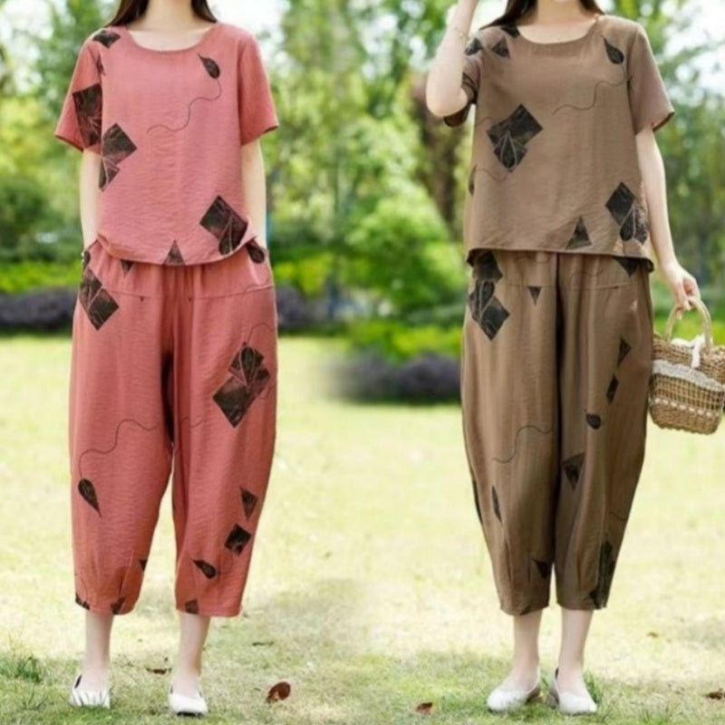 🏖️Summer Hot Sale 50% OFF🌼Women's Printed Short-Sleeved Top & Cropped Pants Set