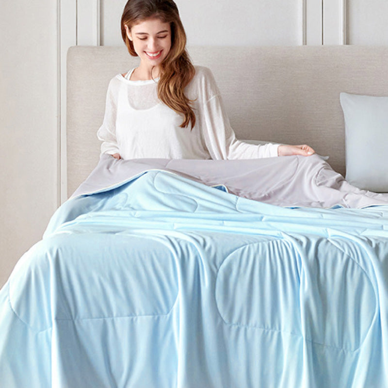 Cooling Summer Blanket ❄️ Light & Breathable for Hot Nights