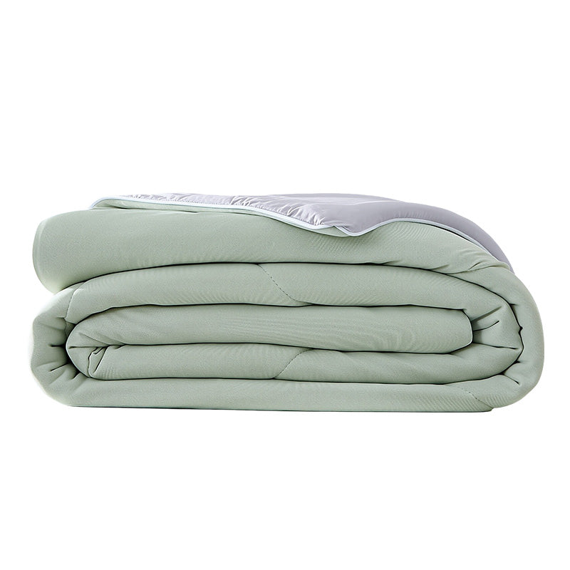 Cooling Summer Blanket ❄️ Light & Breathable for Hot Nights