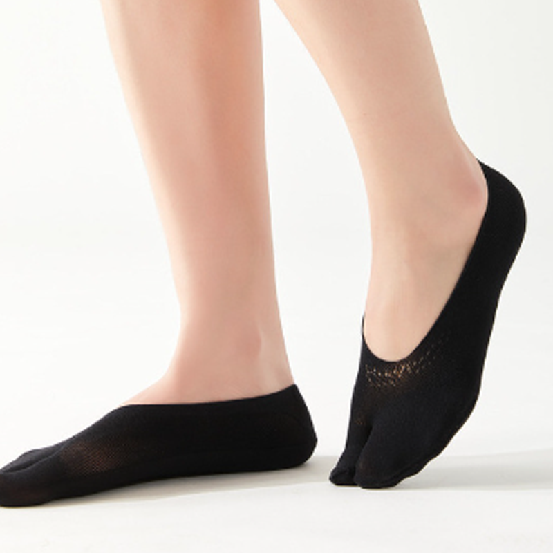 🎉BUY 2 GET 1 FREE（3pcs）✨Orthopedic Invisible Toe Socks|Summer Five-Toe Shallow Socks🌸
