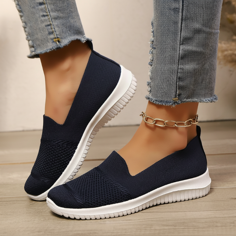 Women's Breathable Mesh Slip-On Walking Shoes