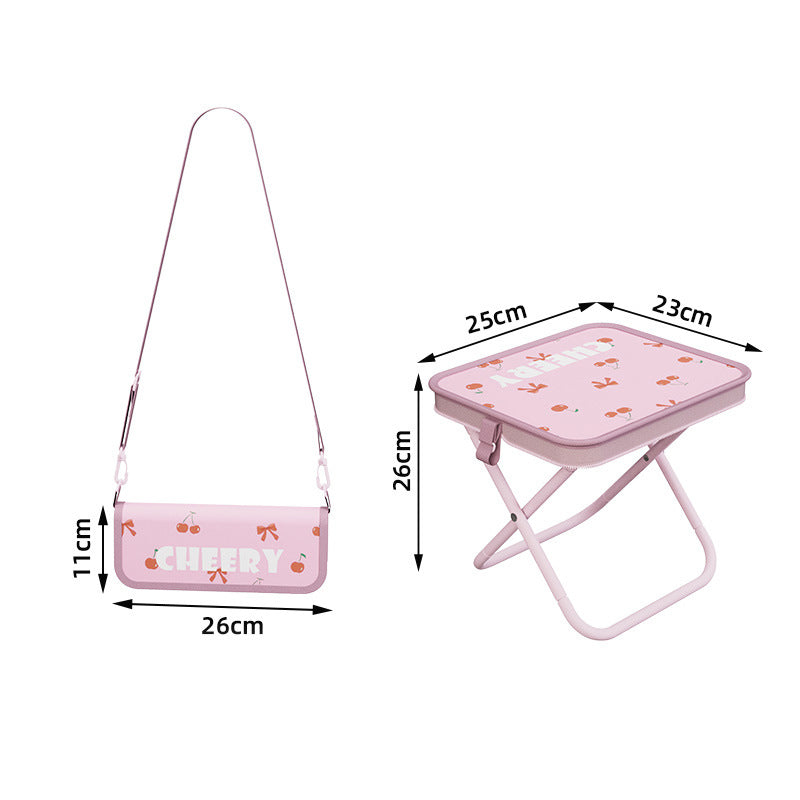 🥳2026 HOT SALE,50K+ SOLD! 👜🪑 Portable Folding Stool with Handbag Design – Transforms into a chic handbag with shoulder strap. Carbon steel frame, 100kg capacity, double-layer Oxford cloth – instant seating anywhere! 🌟✨